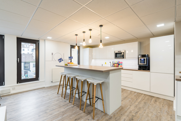 旅游平臺公司辦公裝修現(xiàn)代簡約風(fēng)格-第5張圖片-上海古都建筑設(shè)計集團 旅游平臺公司辦公裝修現(xiàn)代簡約風(fēng)格-第5張圖片-上海古都建筑設(shè)計集團